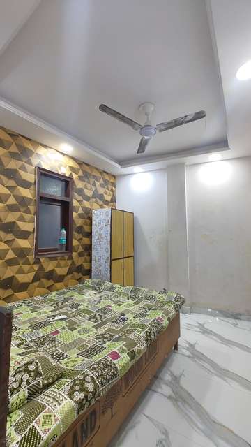 1 BHK Flat In Standalone Building  for Rent  In Govindpuri