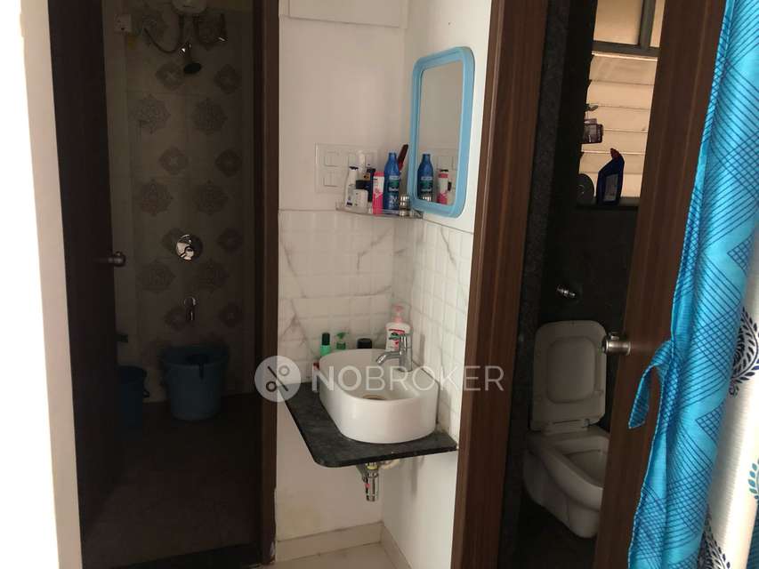 1 BHK Flat In Majestique Manhattan for Rent In Wagholi