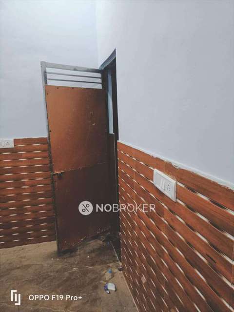 Godown/Warehouse in Sector 62a, Noida for sale 