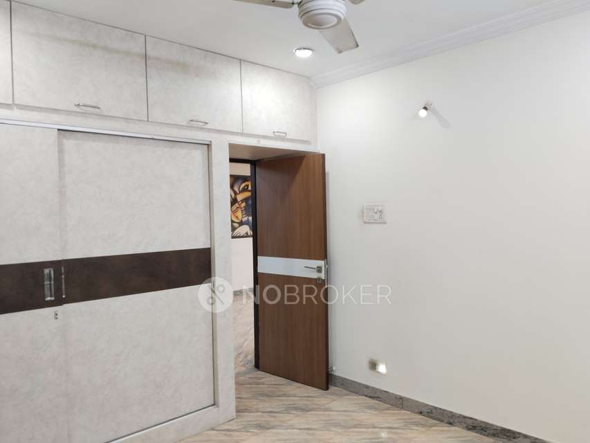 3 BHK Flat In Gayatri Kamakshi Apartments For Sale  In Durgabai Deshmukh Colony, Amberpet