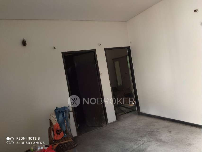 2 BHK Flat In Ss Southend  For Sale  In Sector 49