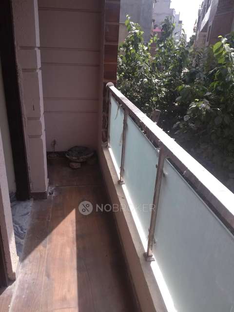 2 BHK Flat In Builder Flat Naveen Shahdara For Sale  In Shahdara