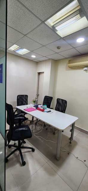 Office Space in Kothrud Bus Stand Road, Pune for Rent 