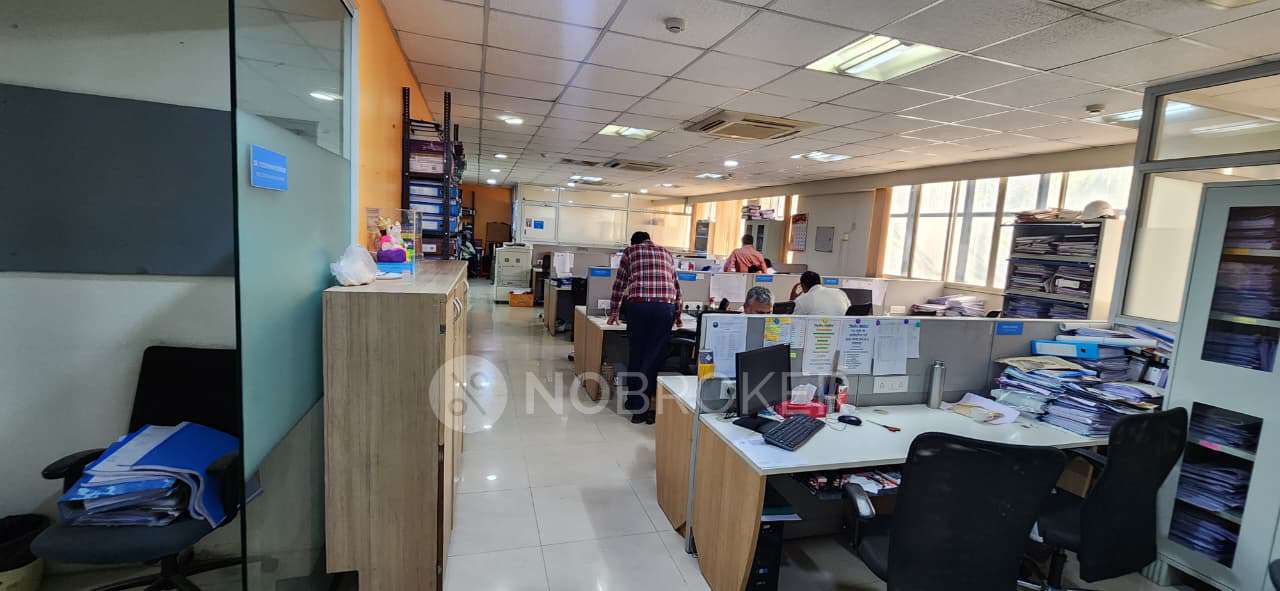 Office Space in Kothrud Bus Stand Road, Pune for Rent 