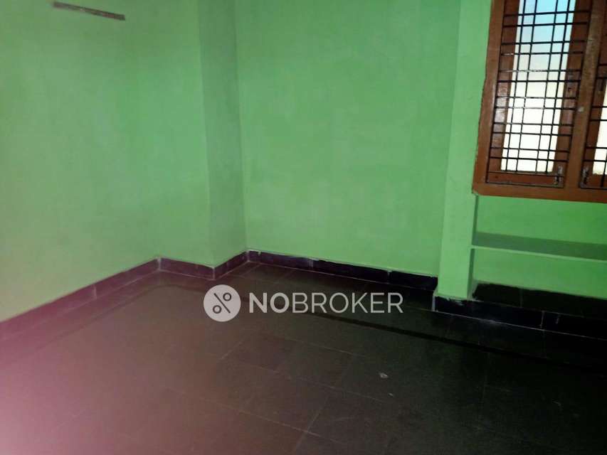 4+ BHK Flat For Sale  In Kondapur