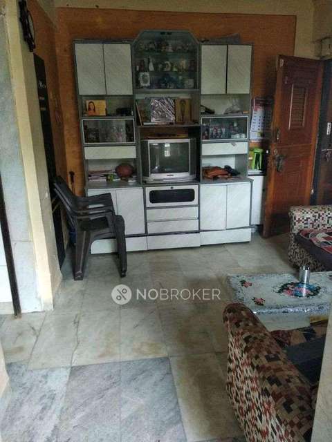 1 BHK Flat In Kamal Apartment For Sale  In  Kandivali West