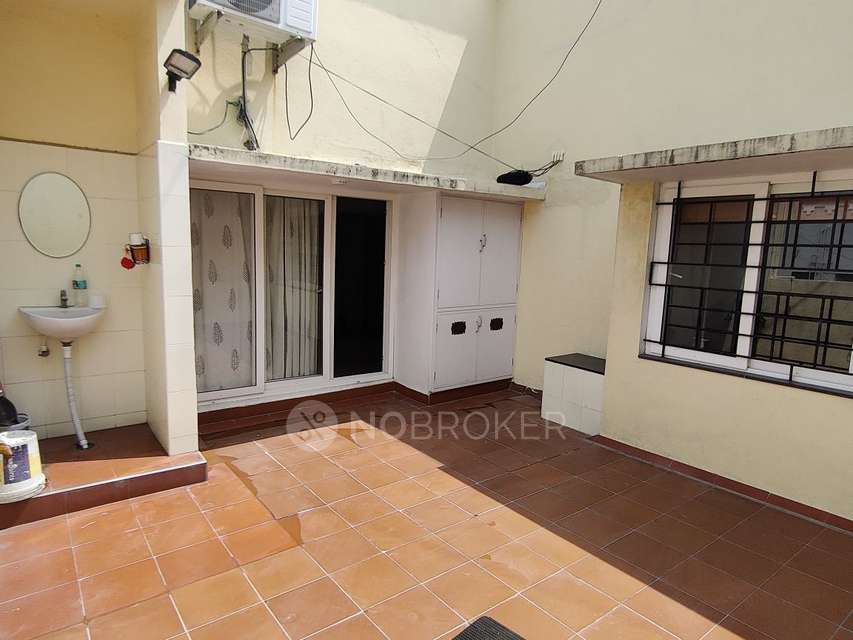 4 BHK Flat In Lancor Lakshmi, Royapettah For Sale  In Royapettah