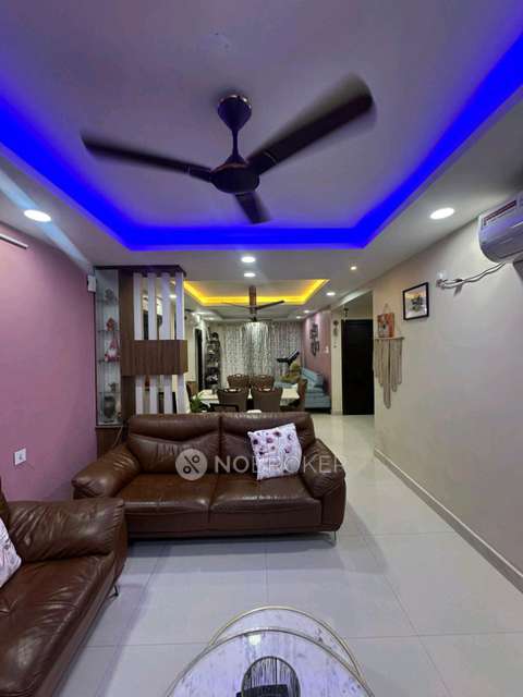 3 BHK Flat In Smr Vinay Iconia For Sale  In Serilingampally