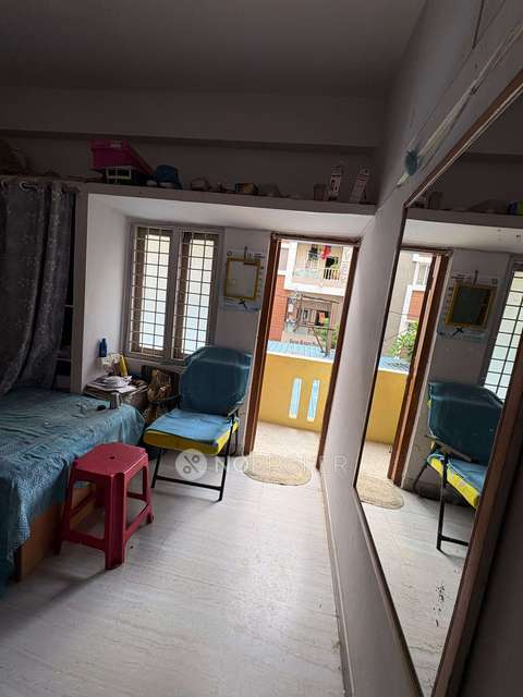 2 BHK Flat In Vvss Plaza For Sale In Namalagundu, Padmarao Nagar