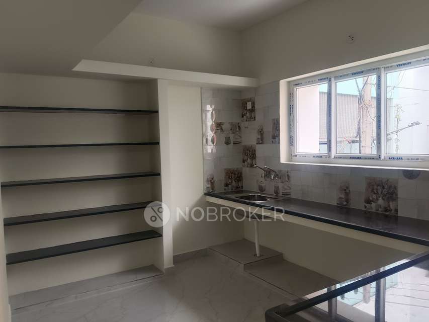 2 BHK Flat In Gomathi Ilam Thendral   For Sale  In 215, Krishna St, Gomathy Nagar, Selaiyur, Chennai, Tamil Nadu 600073, India