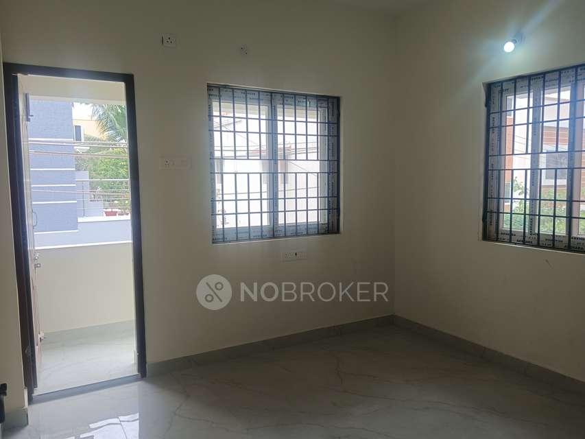 2 BHK Flat In Gomathi Ilam Thendral   For Sale  In 215, Krishna St, Gomathy Nagar, Selaiyur, Chennai, Tamil Nadu 600073, India