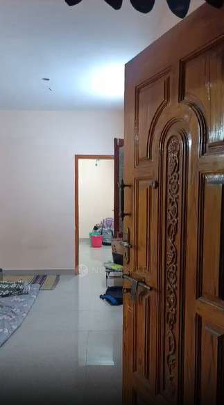 Single Room for Female In 1 BHK  In 2312,padi Pudhu Nagar In  Anna Nagar West
