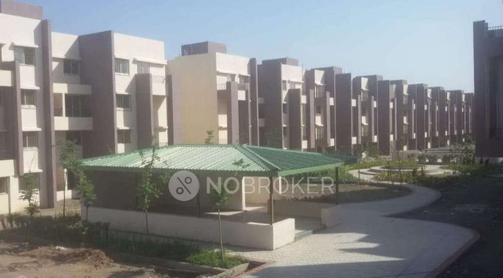 2 BHK Flat In Anand Gram Society Wakhari For Sale  In Wakhari