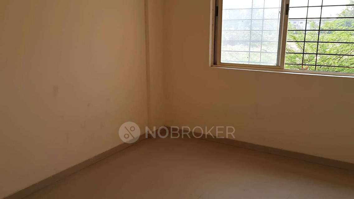 2 BHK Flat In Anand Gram Society Wakhari For Sale  In Wakhari