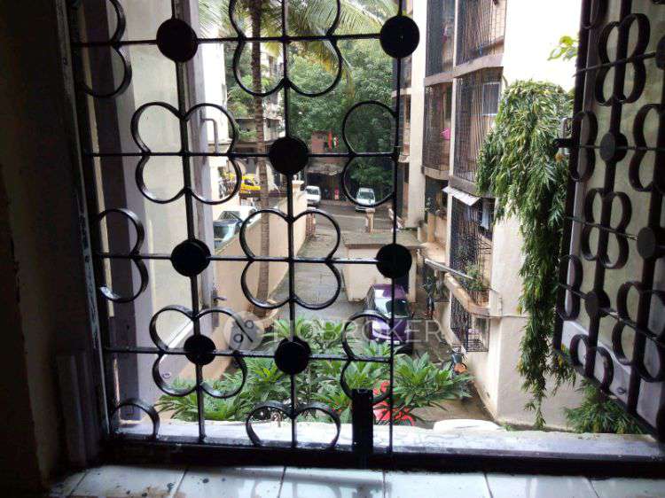 1 BHK Flat In Jai Shiv Shakti Chs For Sale  In Malad East
