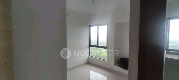 1 BHK Flat In Wadhwa Wise City For Sale  In Shedung