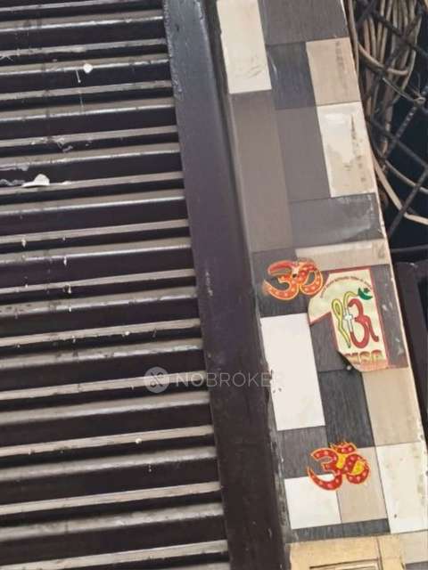 Godown/Warehouse in Mithapur, Delhi for Rent 