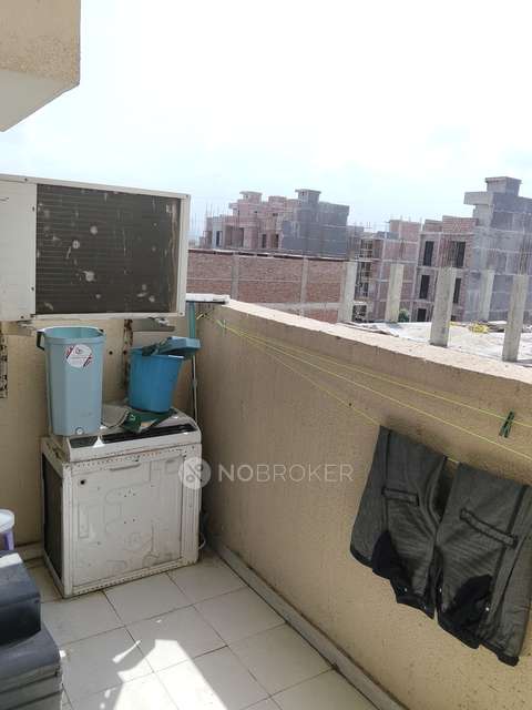 1 BHK Flat In Pyramid Urban Homes For Sale  In Sector 70a