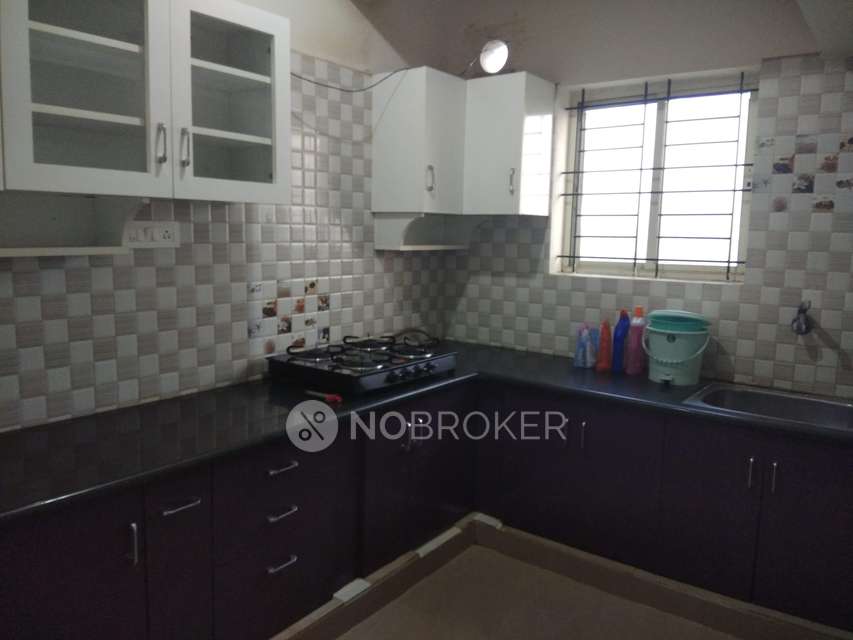 2 BHK Flat In Shree Sunshine Apartments, Hebbagodi For Sale  In Hebbagodi