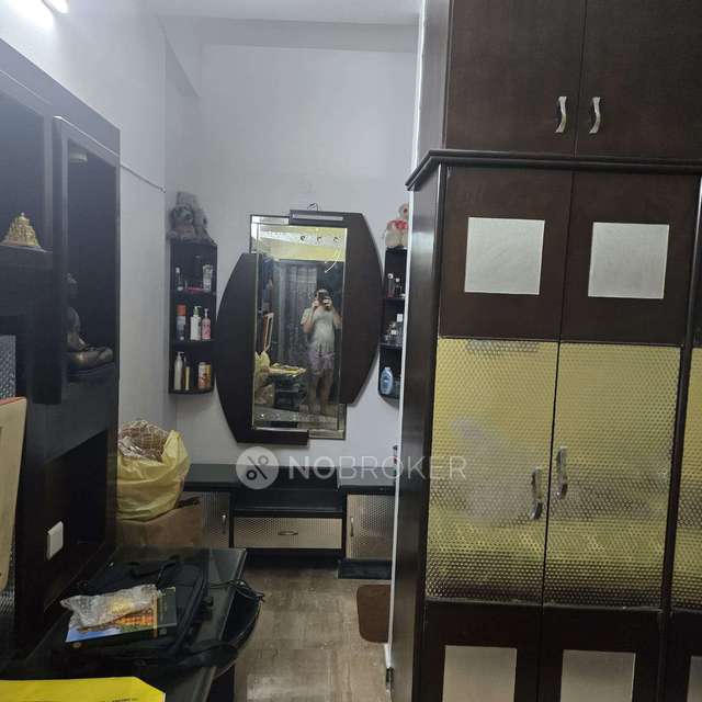 3 BHK Flat In Srivnetakata Sathya Nivas  For Sale  In Kukatpally