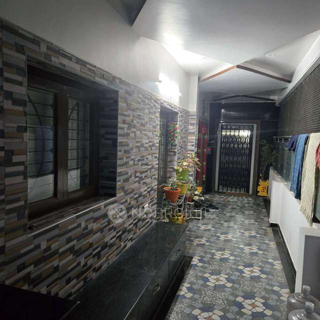 3 BHK Flat In Srivnetakata Sathya Nivas  For Sale  In Kukatpally