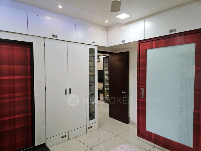 2 BHK Flat In Valencia Heights For Sale  In Byculla