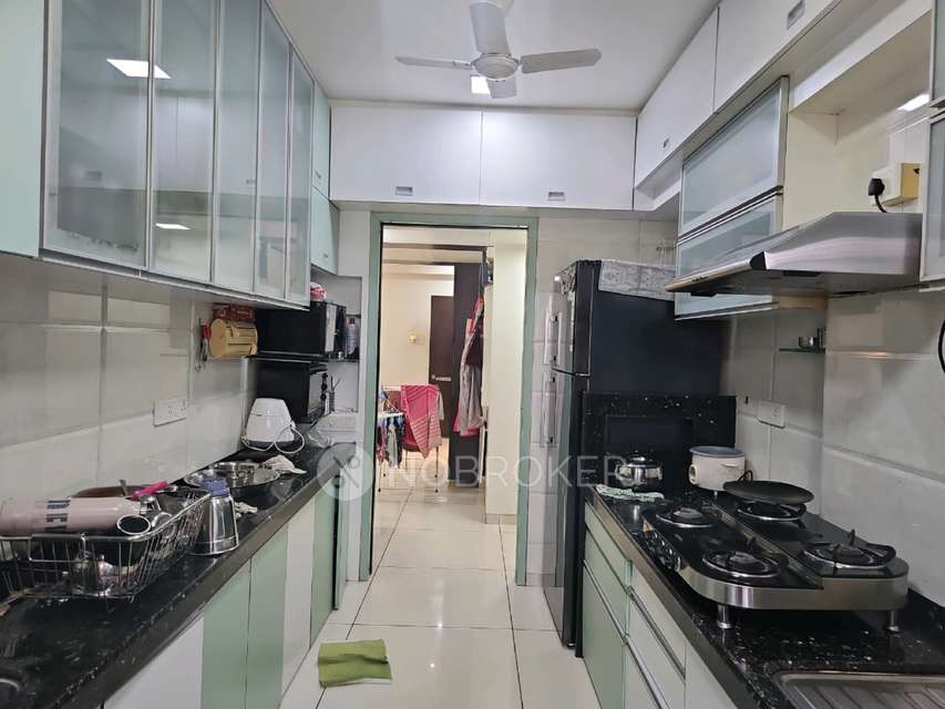 2 BHK Flat In Valencia Heights For Sale  In Byculla