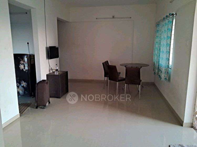 Single Room for Female In 2 BHK  In Ikon Four Avenues In Loni Kalbhor