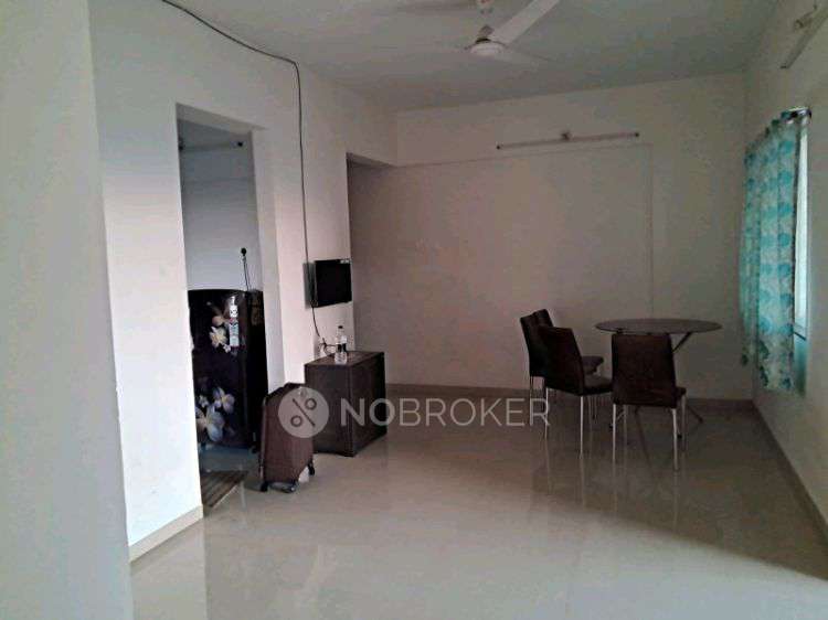 Single Room for Female In 2 BHK  In Ikon Four Avenues In Loni Kalbhor