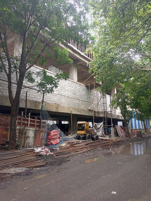 Showroom in Ambegaon Bk, Pune for sale 
