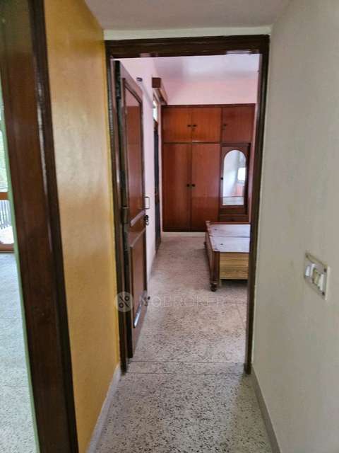 3 BHK Flat In Swati Appartments For Sale  In Rz-2661, Gali Number 18, Block-rz, Tughlaqabad Fort, Tughlakabad, New Delhi, Delhi 110019, India