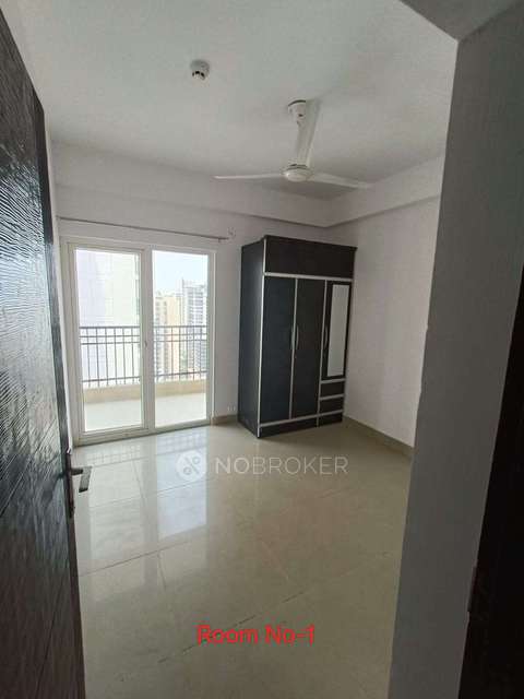 3 BHK Flat In Ajnara Le Garden For Sale  In Sector 16