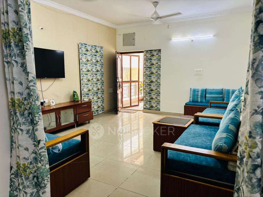 PG for Girls in Safari Nagar