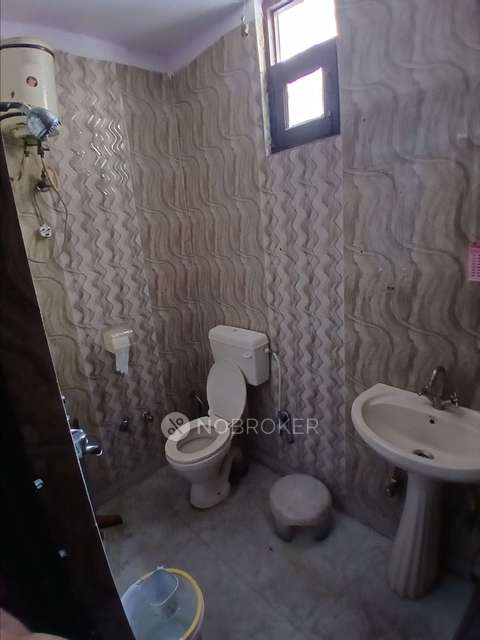 3 BHK Flat In A 44 Harinagar 1st Floor For Sale  In Hari Nagar