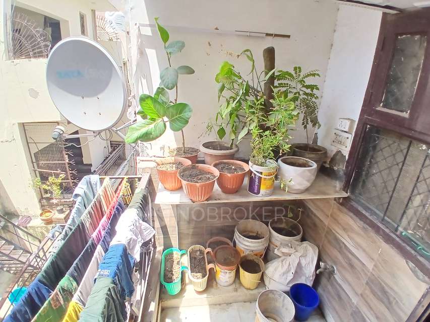 3 BHK Flat In A 44 Harinagar 1st Floor For Sale  In Hari Nagar