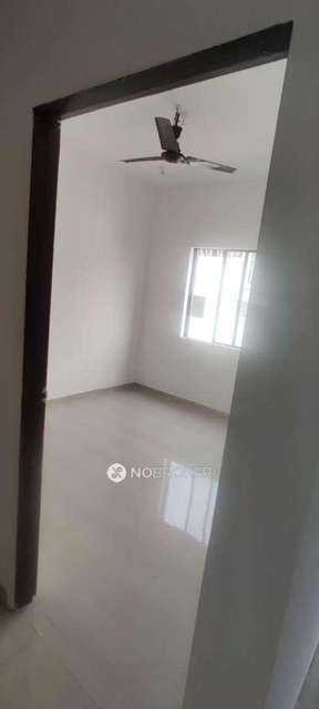 2 BHK Flat In Living Fantasy For Sale  In Wagholi