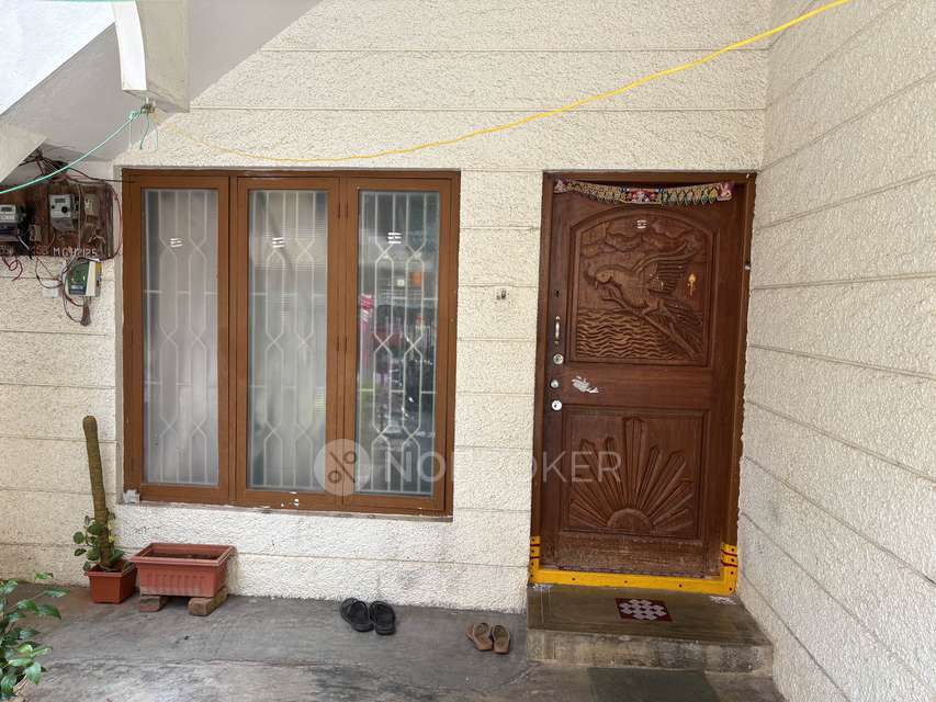 2 BHK House for Lease  In Murugeshpalya