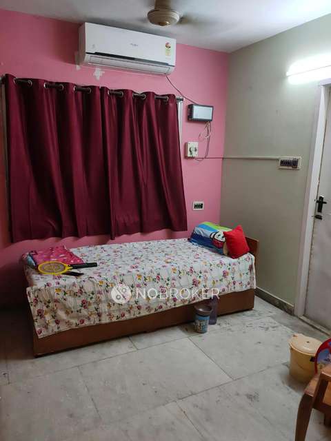 3 BHK Flat In Sriji Apartments For Sale  In Manapakkam