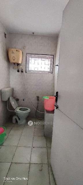 3 BHK Flat In Sriji Apartments For Sale  In Manapakkam