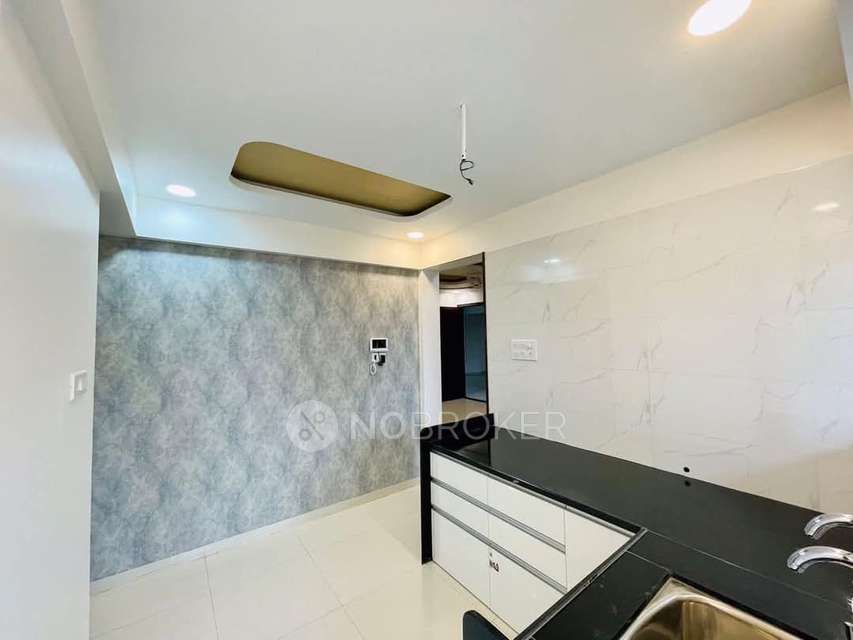 Shared Room for Female In 2 BHK  In Shubh Evan C1 In Keshav Nagar