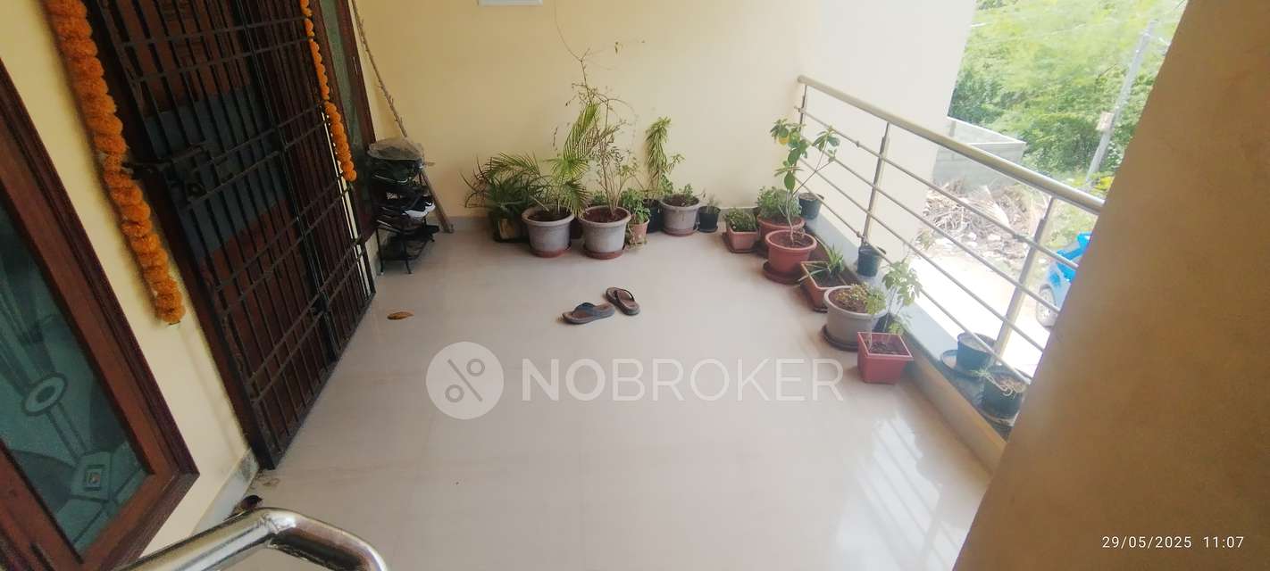 4+ BHK House For Sale  In Mudichur