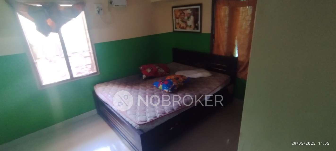 4+ BHK House For Sale  In Mudichur