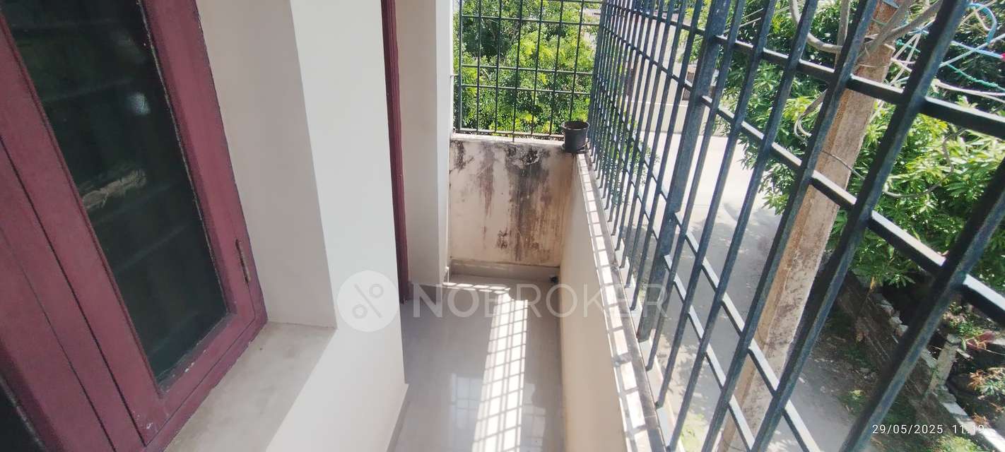 4+ BHK House For Sale  In Mudichur