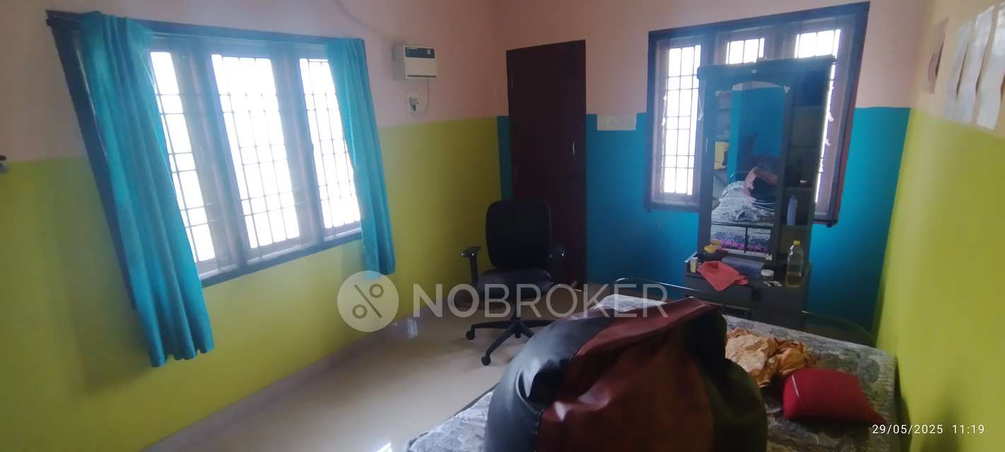 4+ BHK House For Sale  In Mudichur