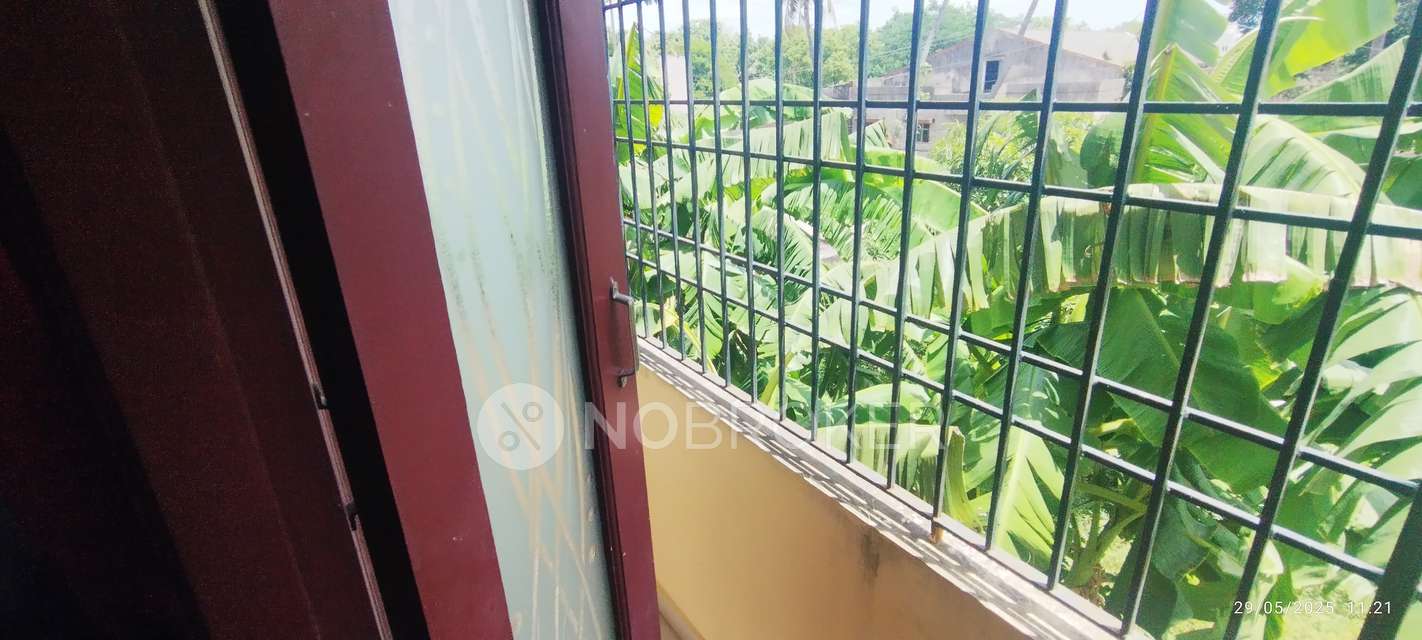 4+ BHK House For Sale  In Mudichur