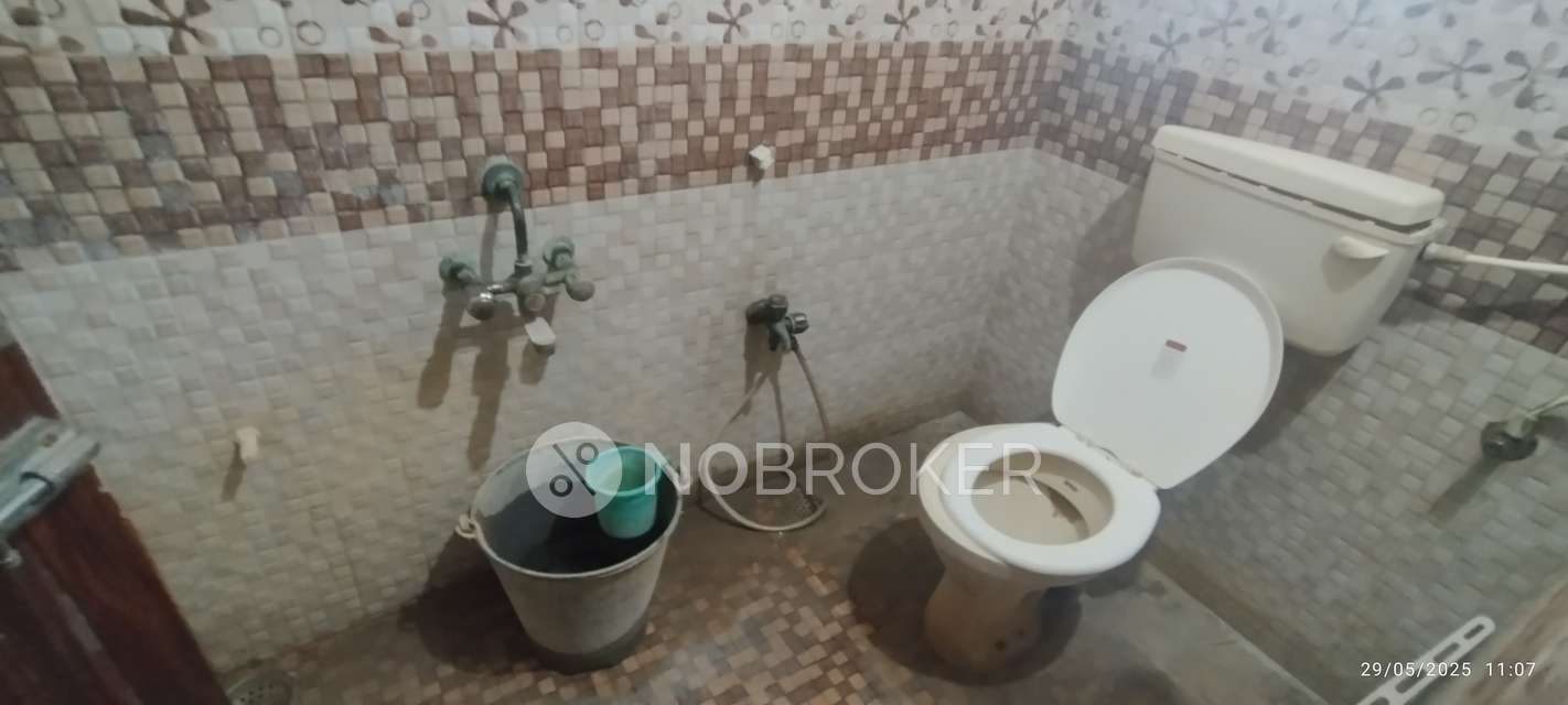 4+ BHK House For Sale  In Mudichur