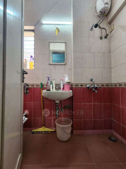 2 BHK Flat In Lokhandwala Spring Leaf, Kandivali East, Mumbai For Sale  In Kandivali East, Mumbai
