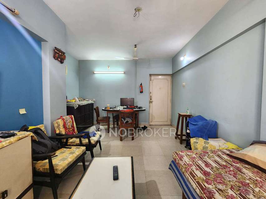 2 BHK Flat In Lokhandwala Spring Leaf, Kandivali East, Mumbai For Sale  In Kandivali East, Mumbai
