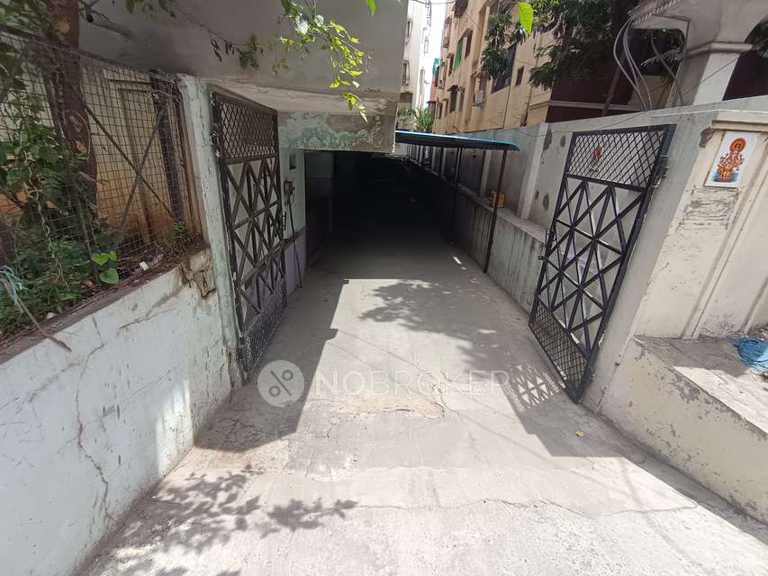 2 BHK Flat In Pattapu Enclave,mehdipatnam For Sale  In Masab Tank