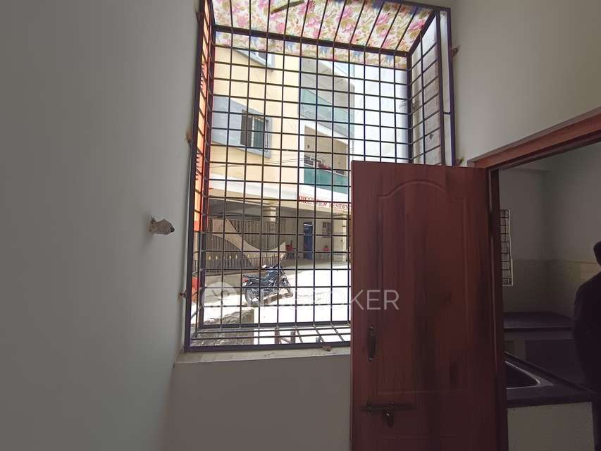 2 BHK Flat In Pattapu Enclave,mehdipatnam For Sale  In Masab Tank